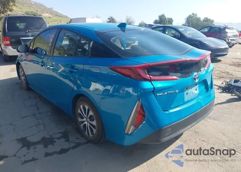 2021 Toyota Prius Prime Le from USA, damaged, VIN JTDKAMFPXM3176396